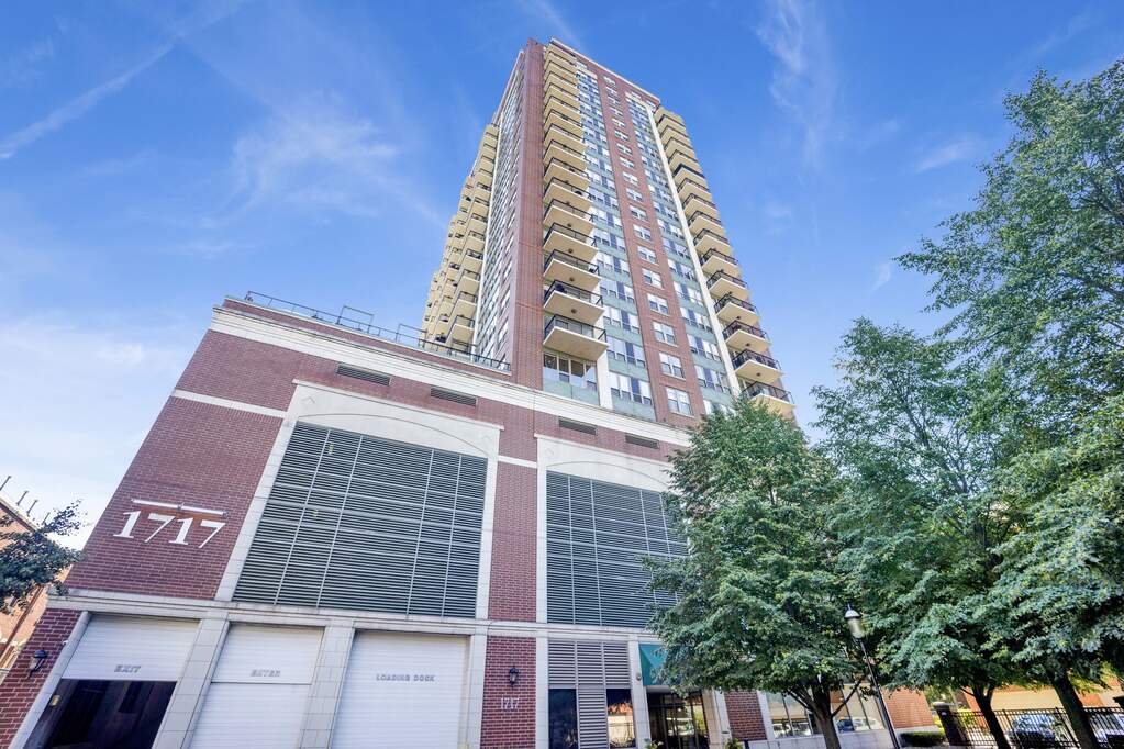 1717 S Prairie Avenue #608 property in Chicago