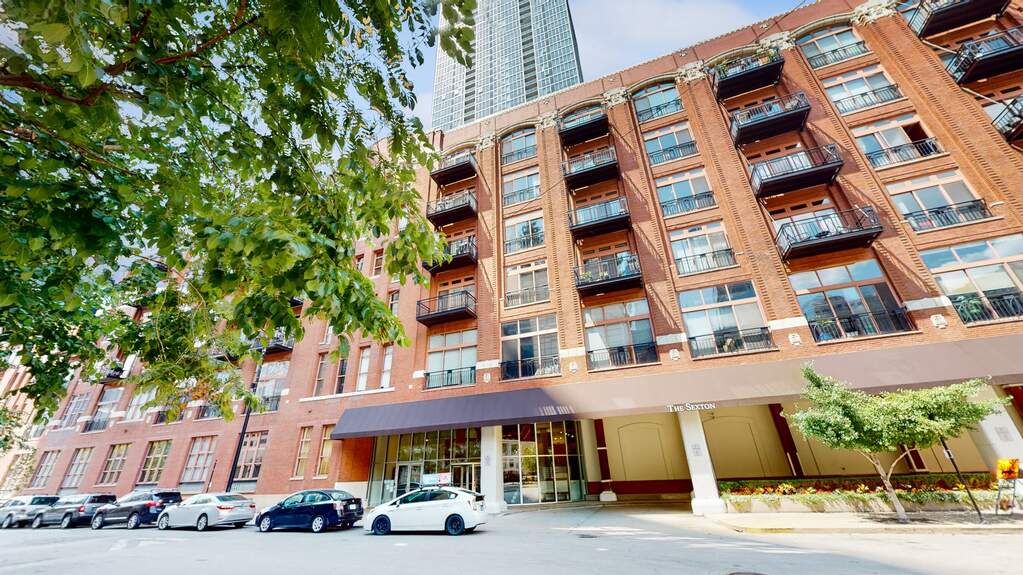 360 W Illinois Street #624 property in Chicago