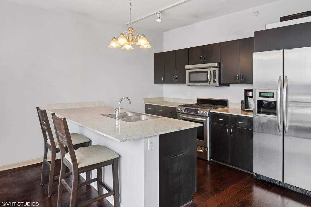 Private full-floor residence detail at Park Tower