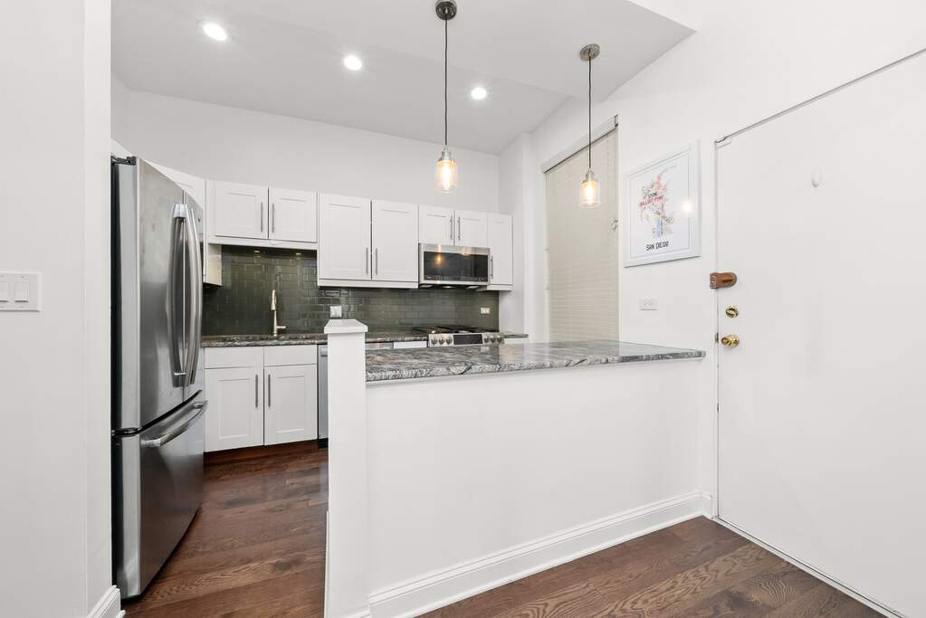 Private full-floor residence detail at Park Tower