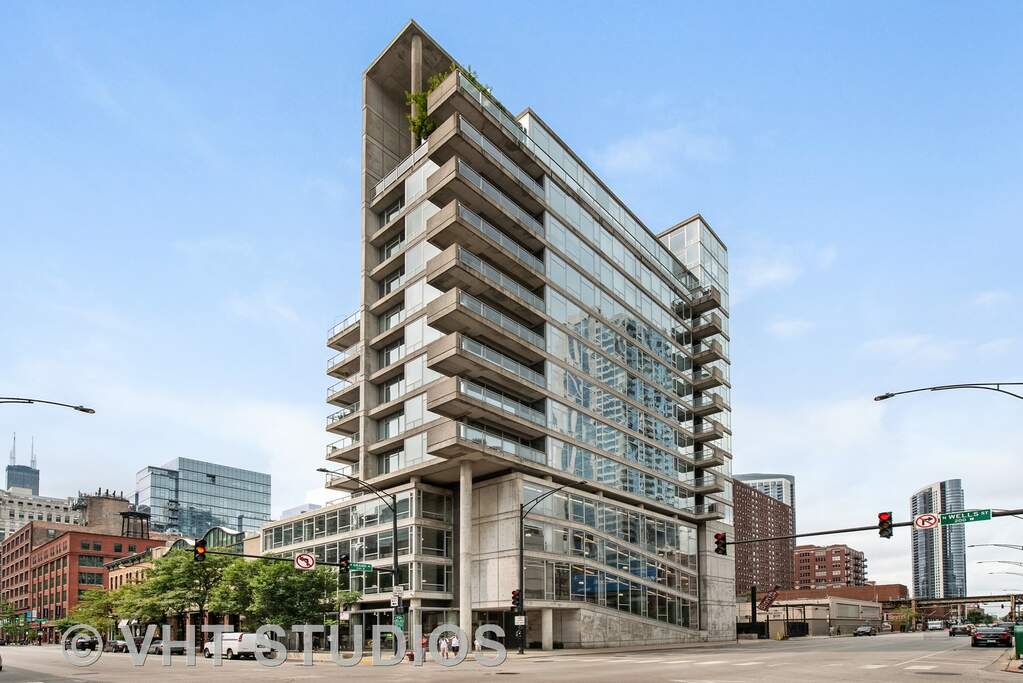 201 W Grand Avenue #803 property in Chicago