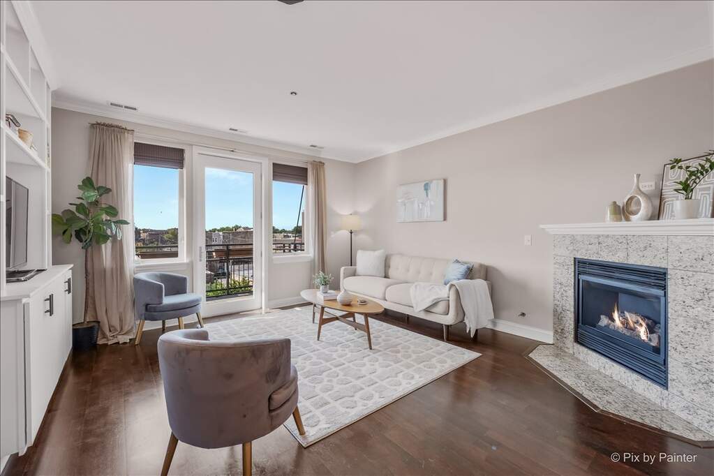 Park Tower penthouse interior at 800 North Michigan Avenue