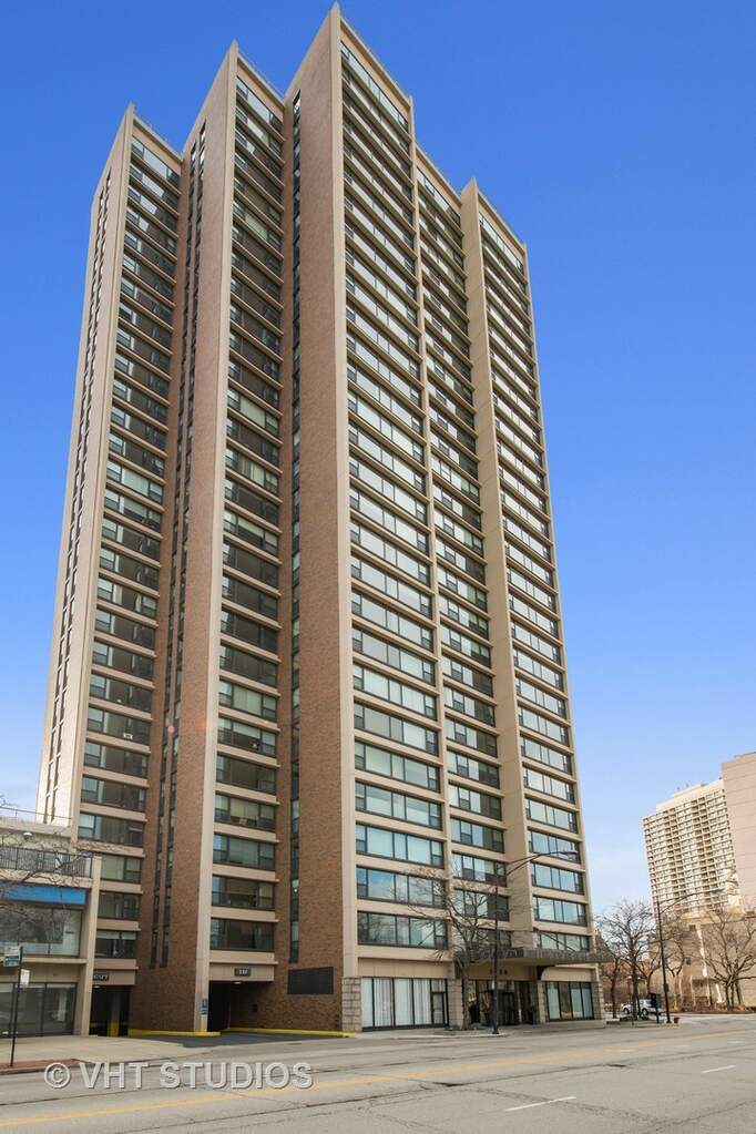 1850 N Clark Street #1403 property in Chicago