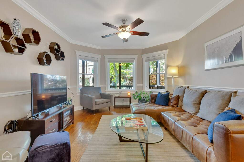 Luxury living space with panoramic Chicago views