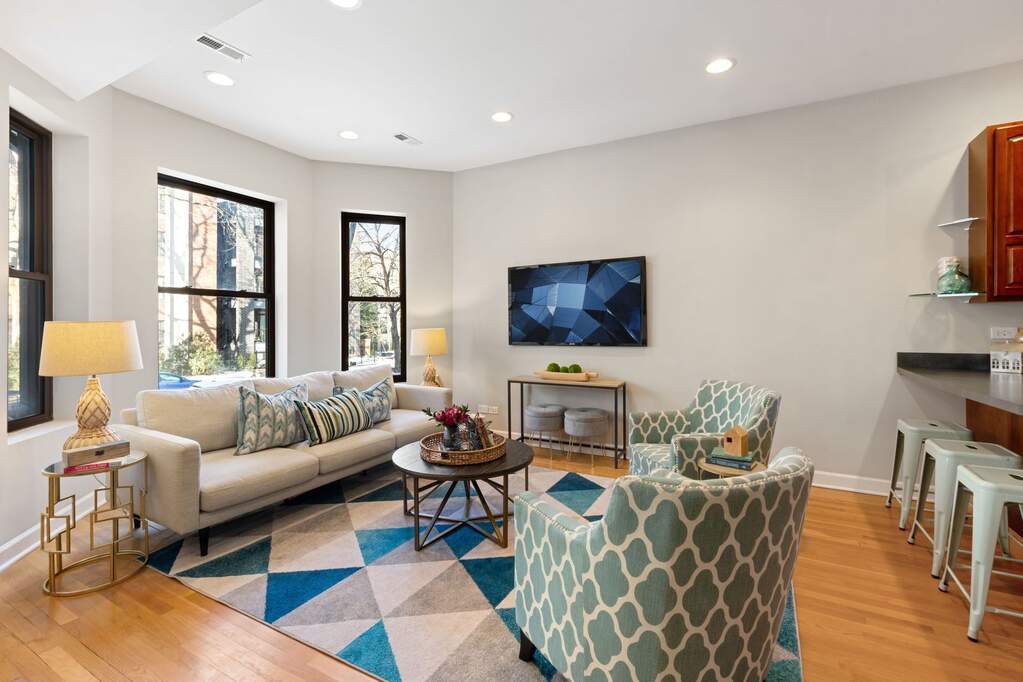 Luxury living space with panoramic Chicago views