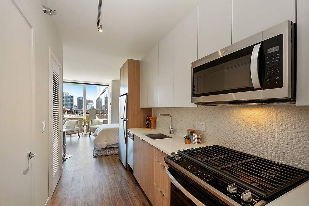 Penthouse bedroom suite overlooking Chicago