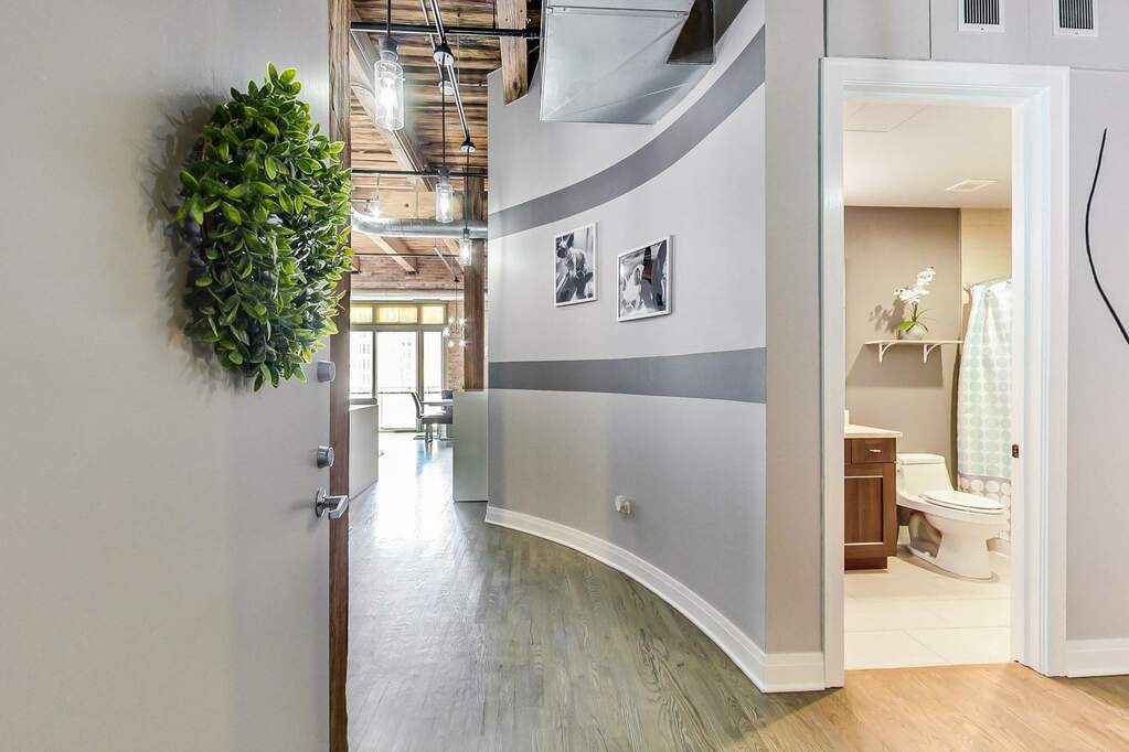 Designer kitchen and refined entertaining spaces