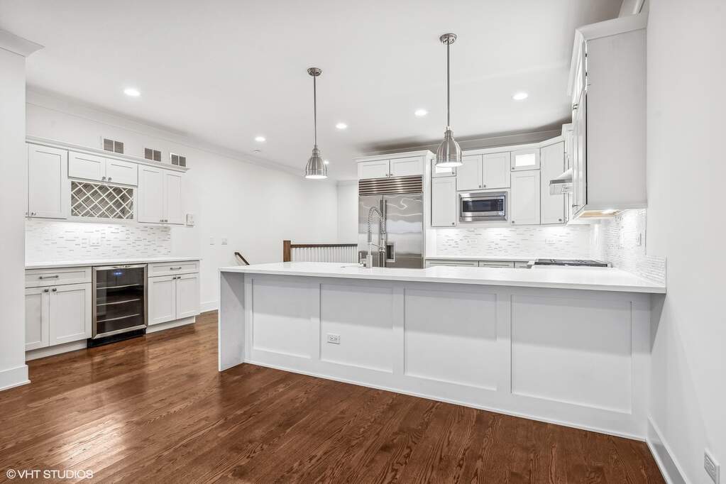 Private full-floor residence detail at Park Tower