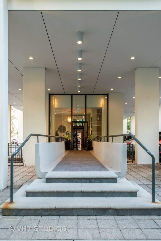 1400 N State Parkway #16D property in Chicago