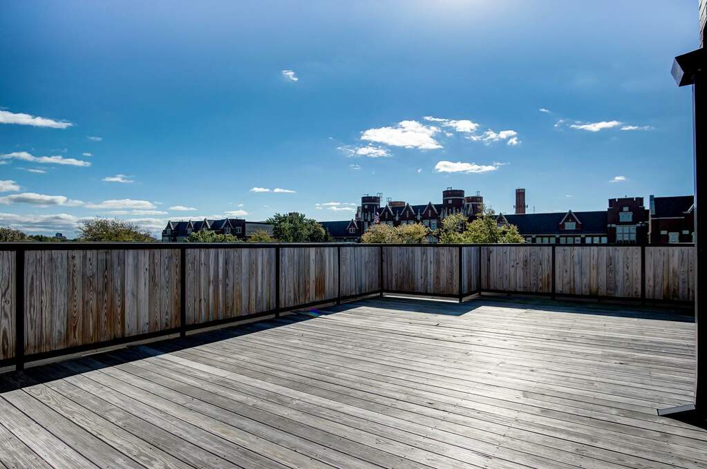 Luxury living space with panoramic Chicago views