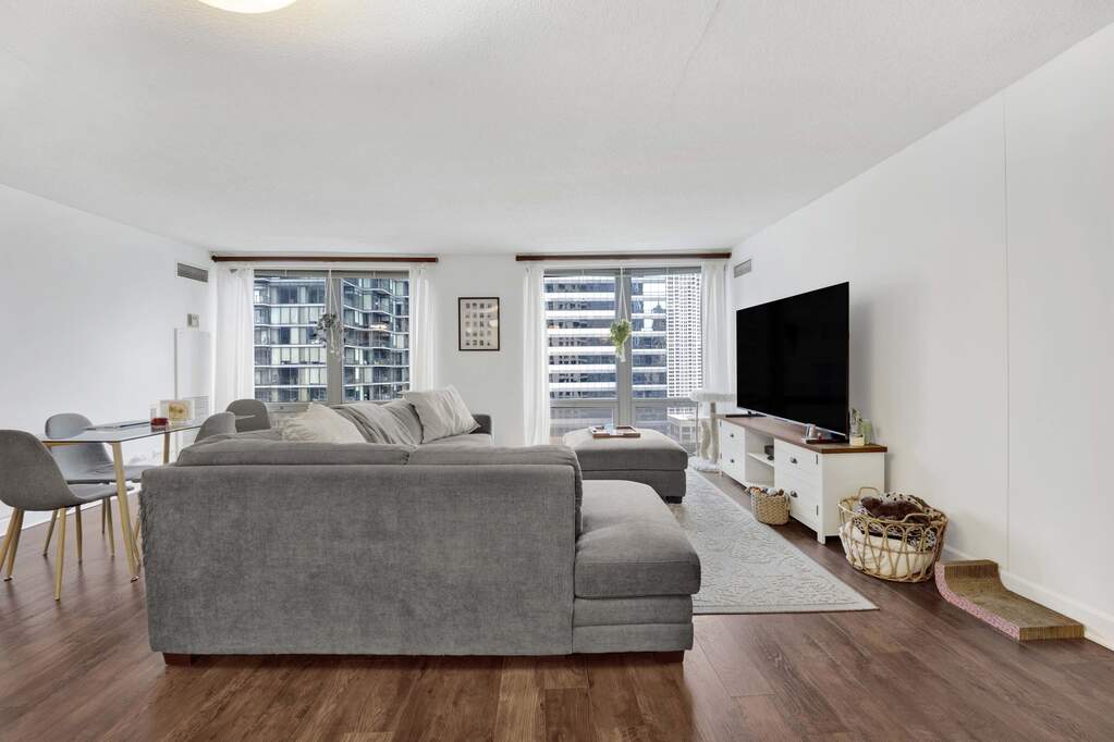 Luxury living space with panoramic Chicago views