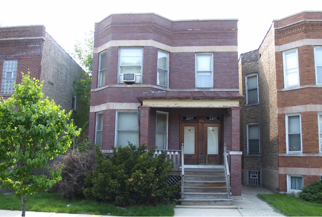 3504 N Bell Avenue property in CHICAGO