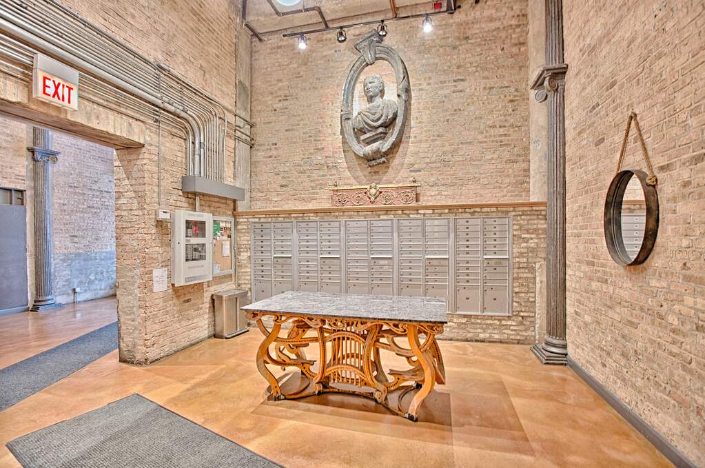 Luxury living space with panoramic Chicago views