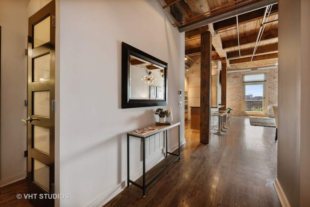 Park Tower penthouse interior at 800 North Michigan Avenue