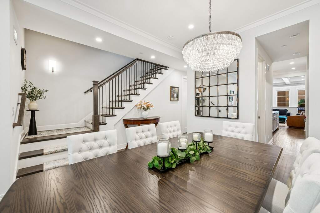 Designer kitchen and refined entertaining spaces
