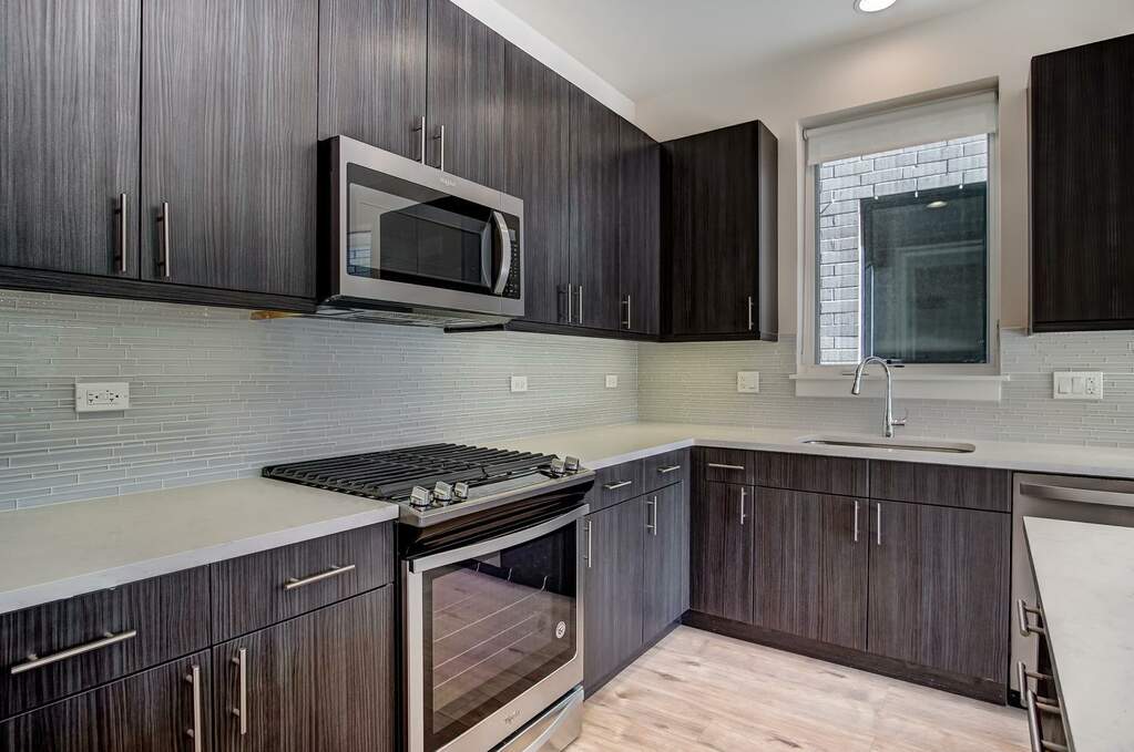 Private full-floor residence detail at Park Tower