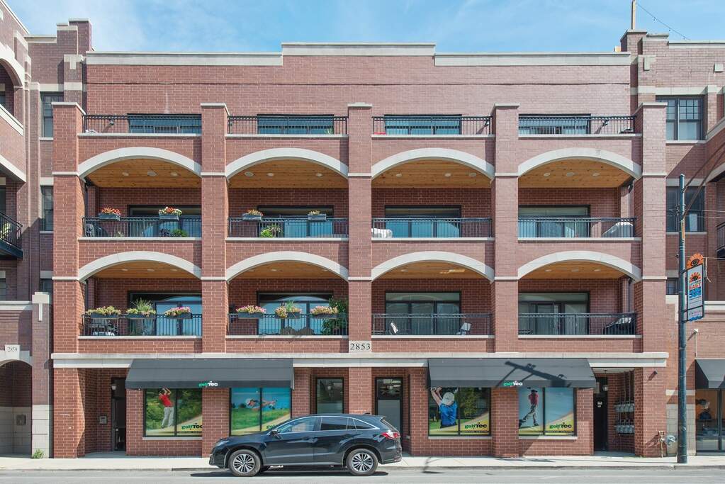 2853 N Halsted Street #202 property in Chicago