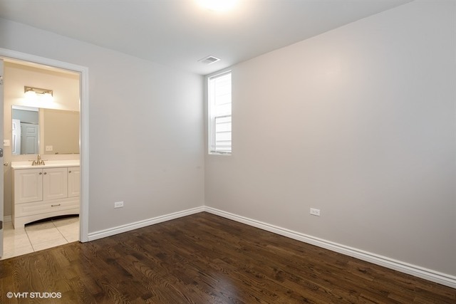 Private full-floor residence detail at Park Tower