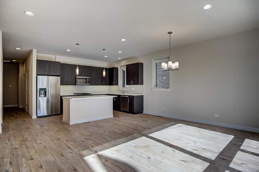 Park Tower penthouse interior at 800 North Michigan Avenue