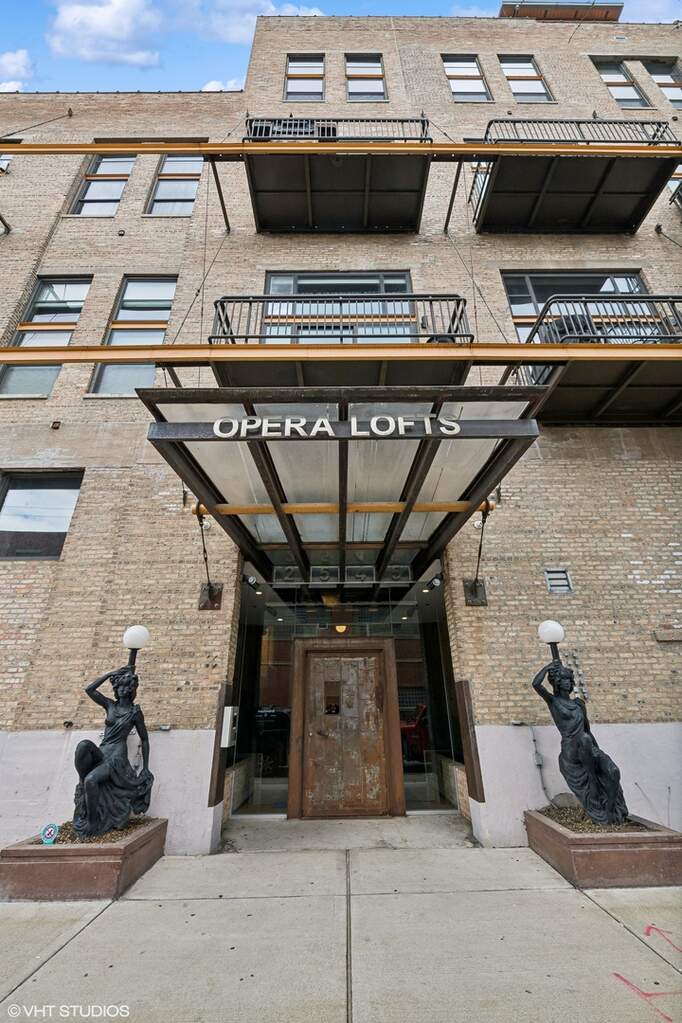2545 S Dearborn Street #522 property in Chicago