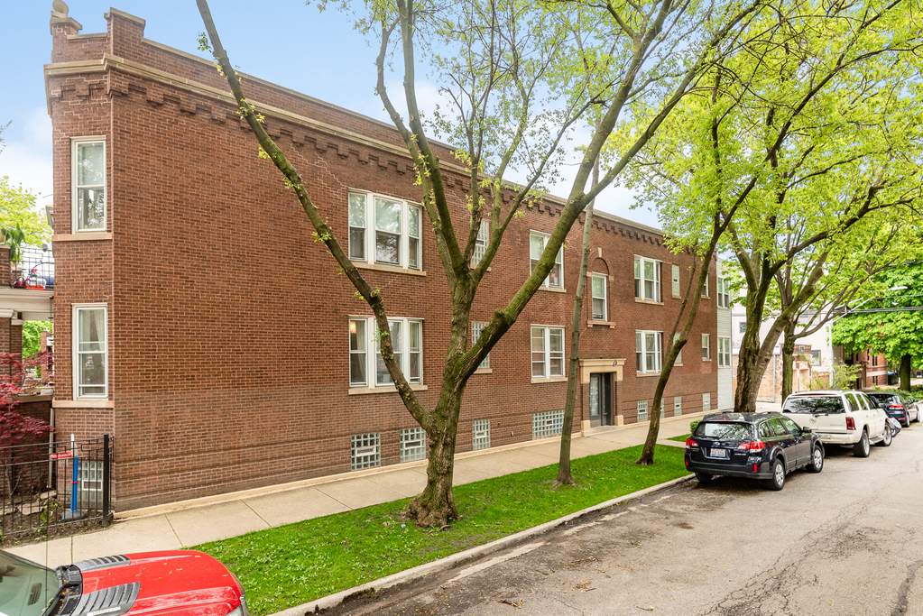 2850 W Altgeld Street #1 property in Chicago