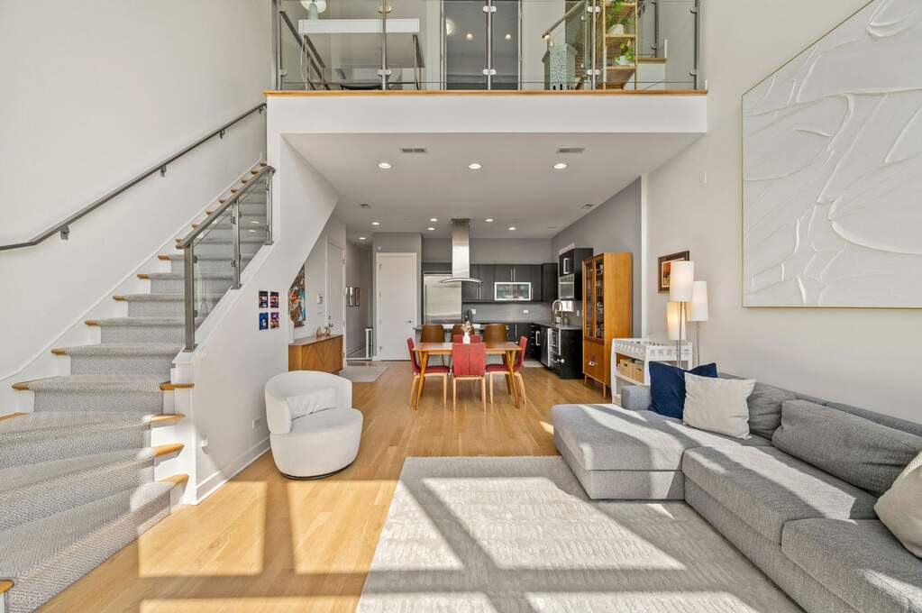 Private full-floor residence detail at Park Tower