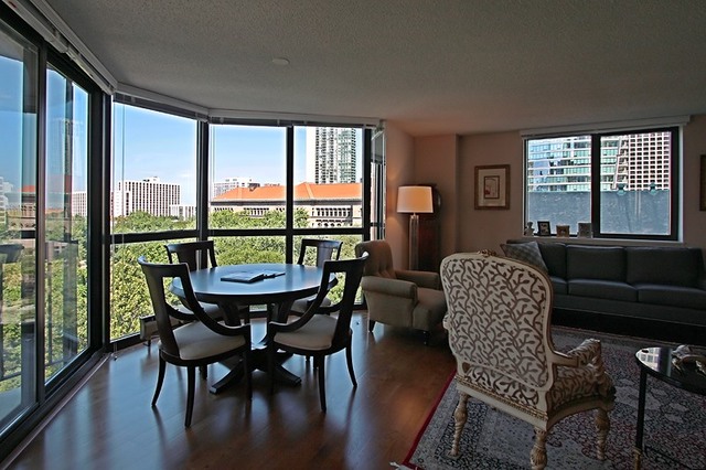 Luxury living space with panoramic Chicago views