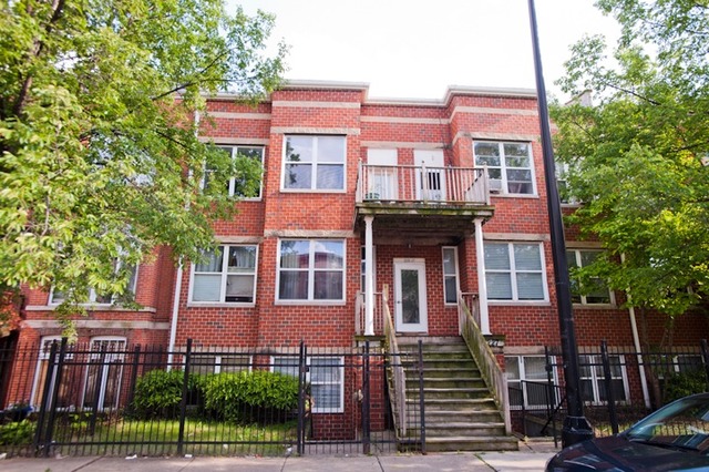 2227 W Warren Boulevard #B2 property in CHICAGO