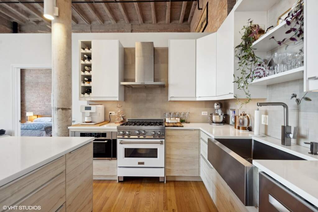 Park Tower penthouse interior at 800 North Michigan Avenue