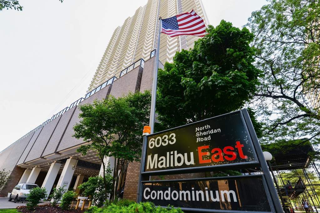 6033 N Sheridan Road #14E property in Chicago