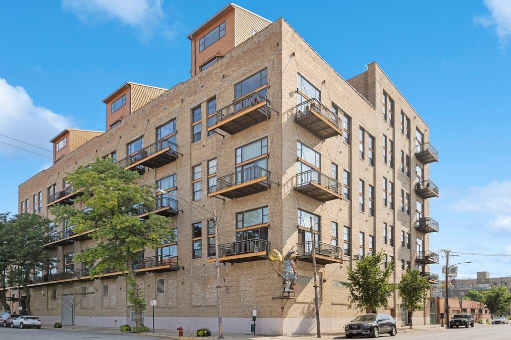 2545 S Dearborn Street #313 property in Chicago