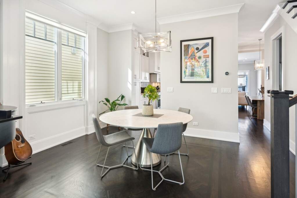 Private full-floor residence detail at Park Tower