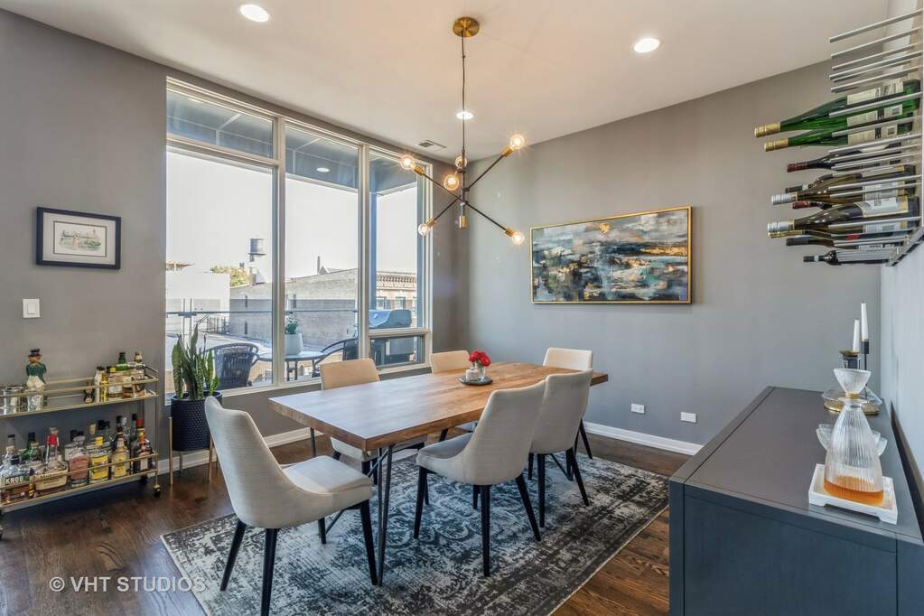 Private full-floor residence detail at Park Tower