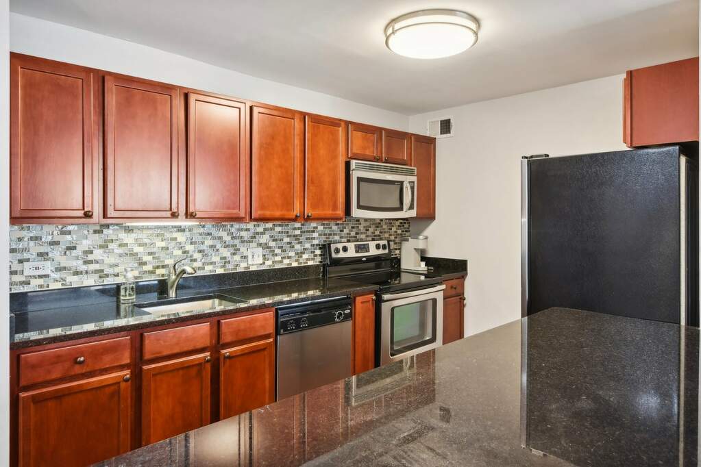 Private full-floor residence detail at Park Tower