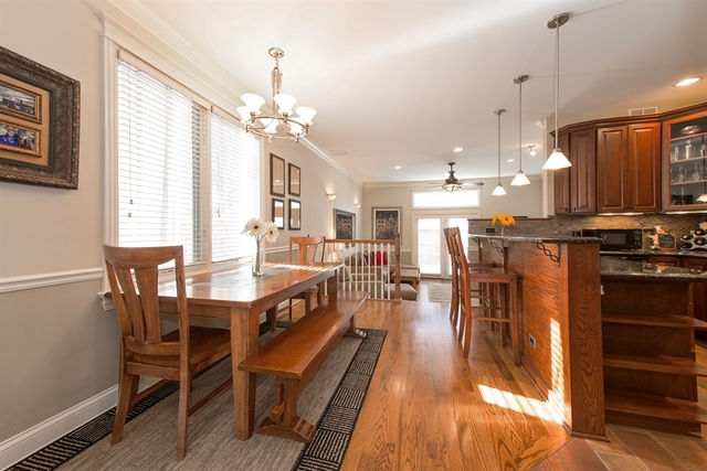 Designer kitchen and refined entertaining spaces