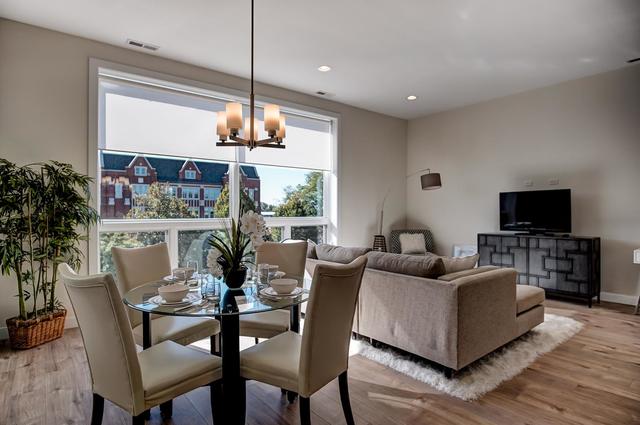 Luxury living space with panoramic Chicago views