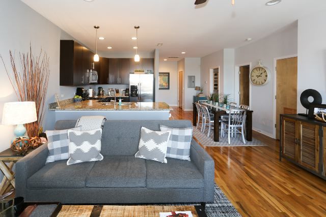 Private full-floor residence detail at Park Tower