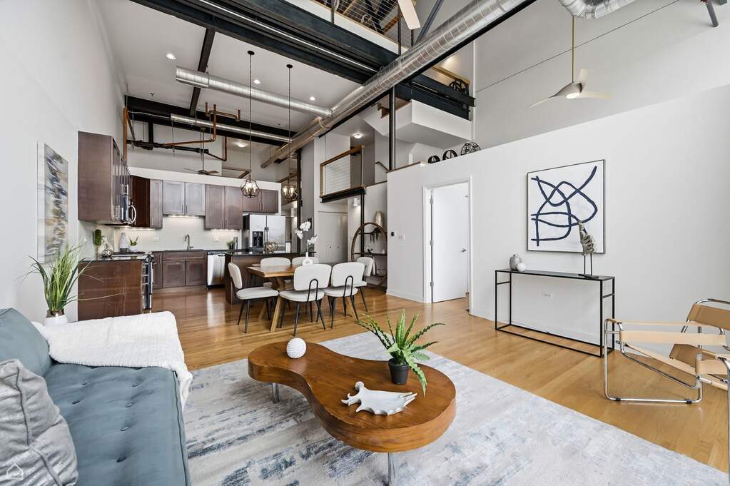 Park Tower penthouse interior at 800 North Michigan Avenue