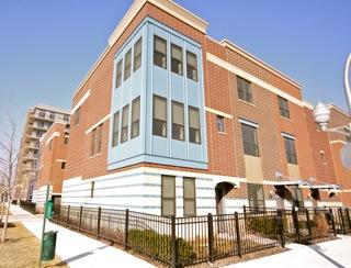 444 W Elm Street property in CHICAGO