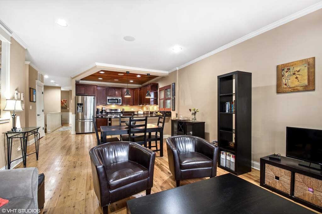 Luxury living space with panoramic Chicago views