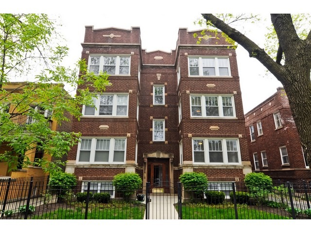4436 N Campbell Avenue #2N property in CHICAGO