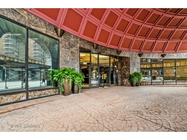 10 E Ontario Street #1109 property in CHICAGO