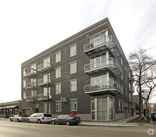 2024 N California Avenue #4C property in Chicago