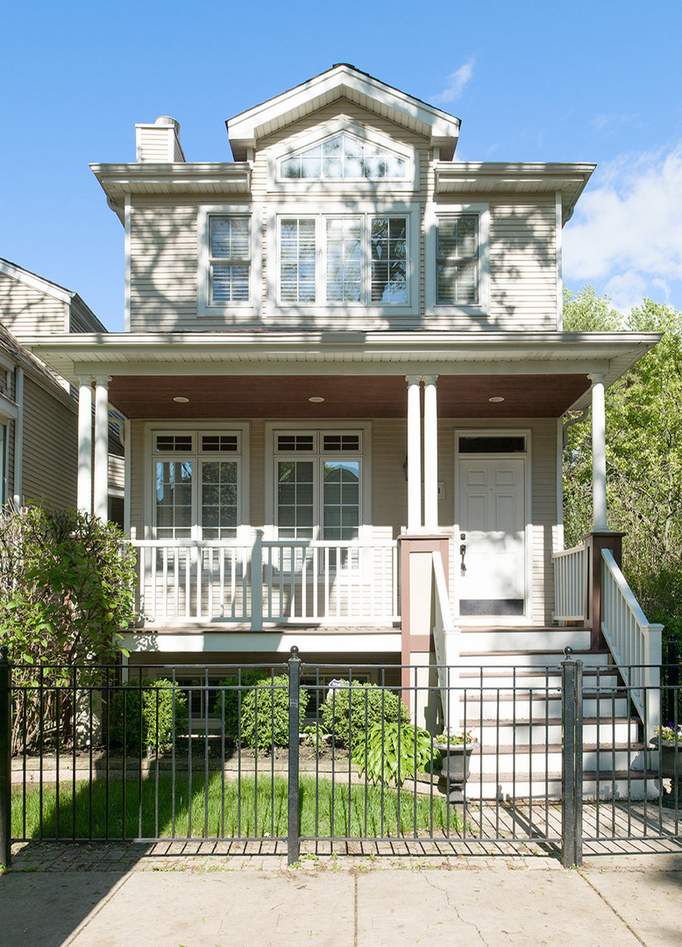 4331 N Oakley Avenue property in CHICAGO