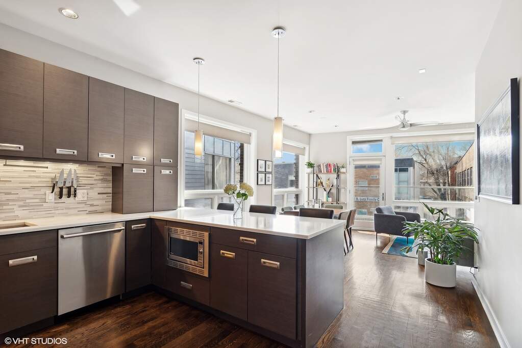 Park Tower penthouse interior at 800 North Michigan Avenue