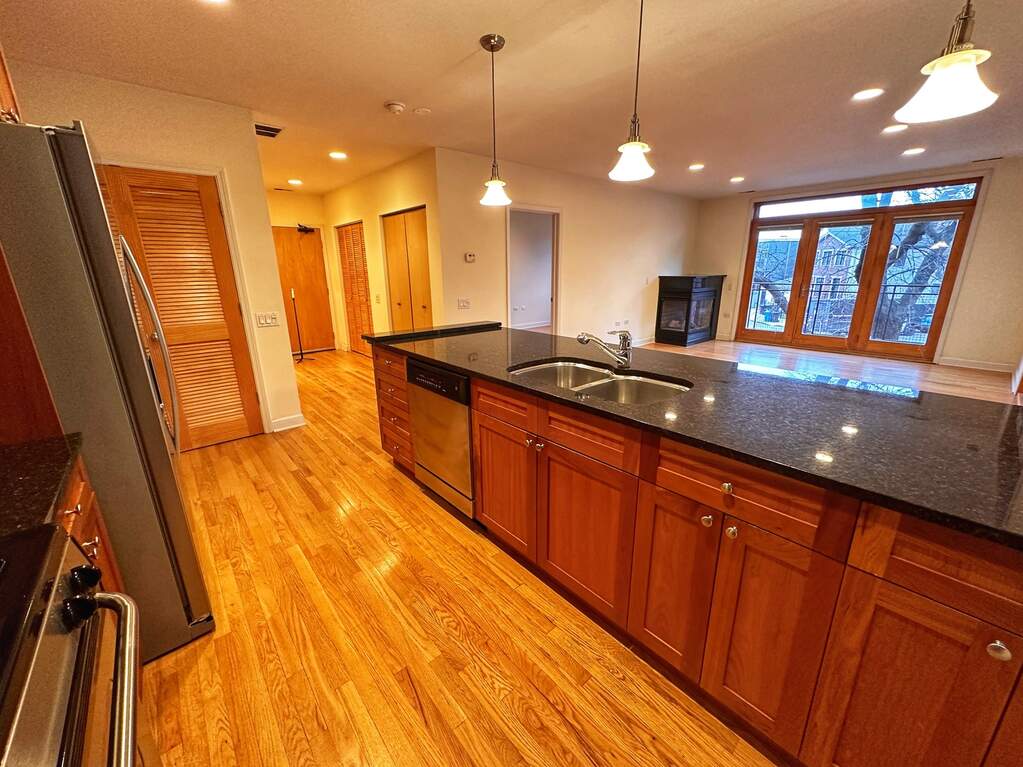 Designer kitchen and refined entertaining spaces