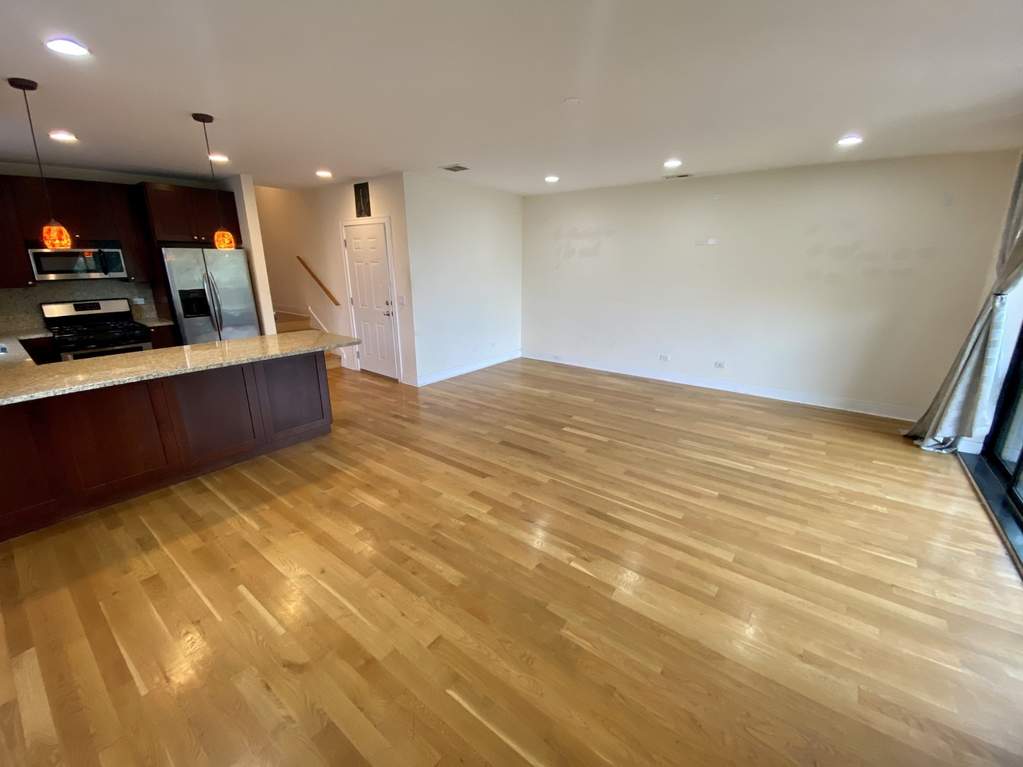 Private full-floor residence detail at Park Tower