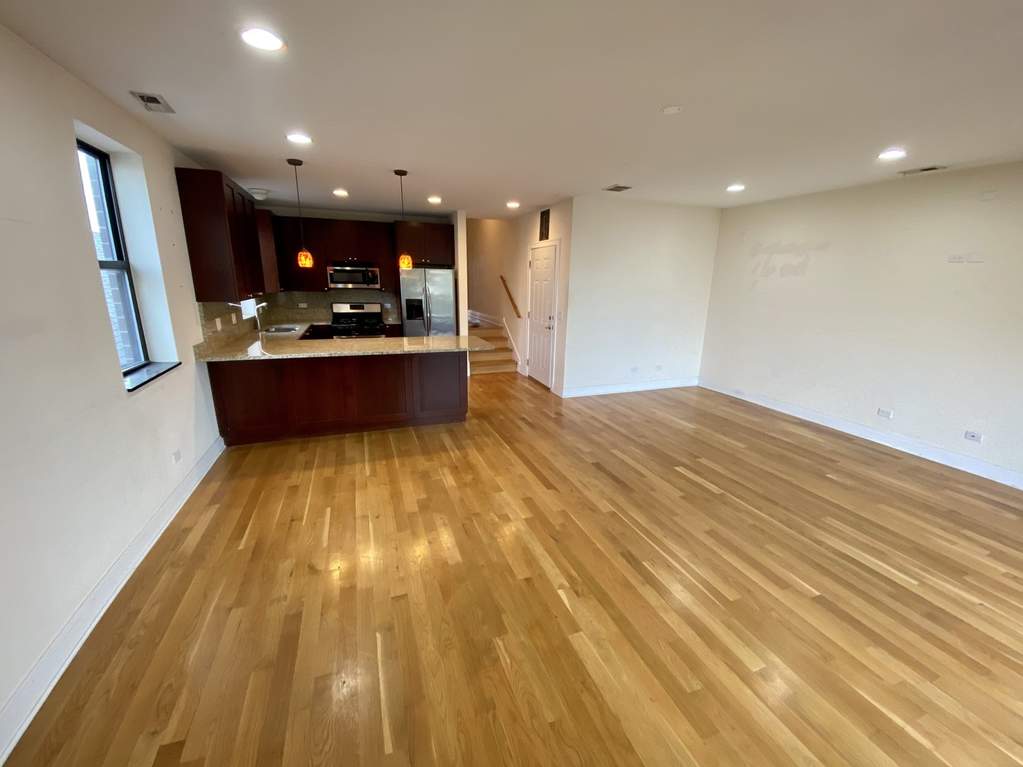 Private full-floor residence detail at Park Tower