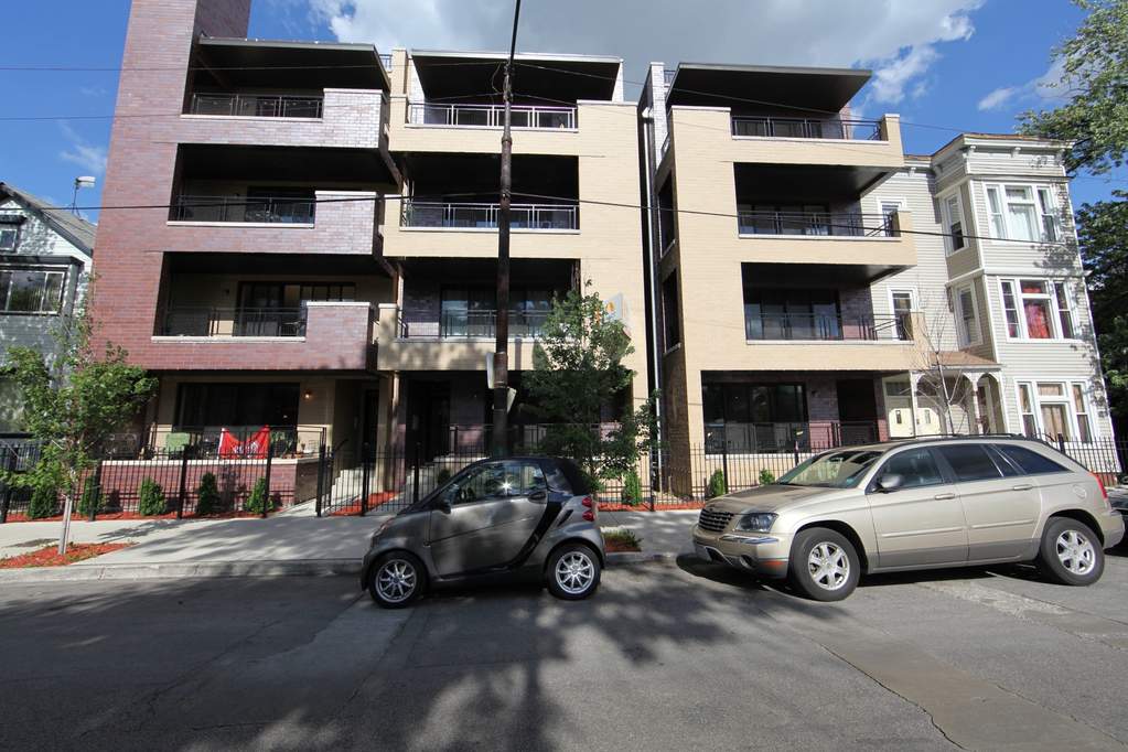 1825 N California Avenue #3 property in Chicago