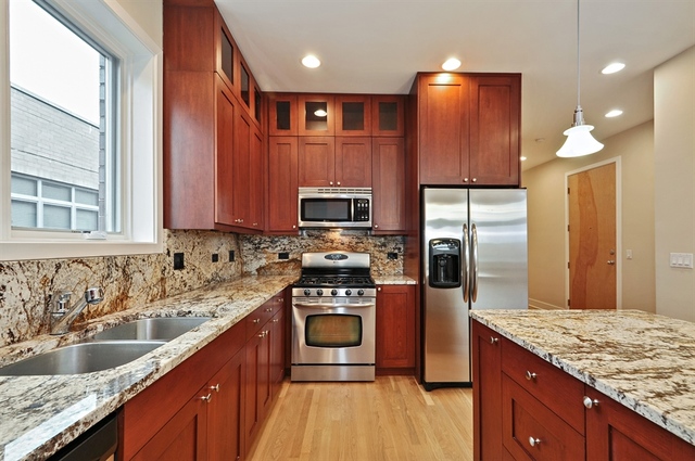 Designer kitchen and refined entertaining spaces